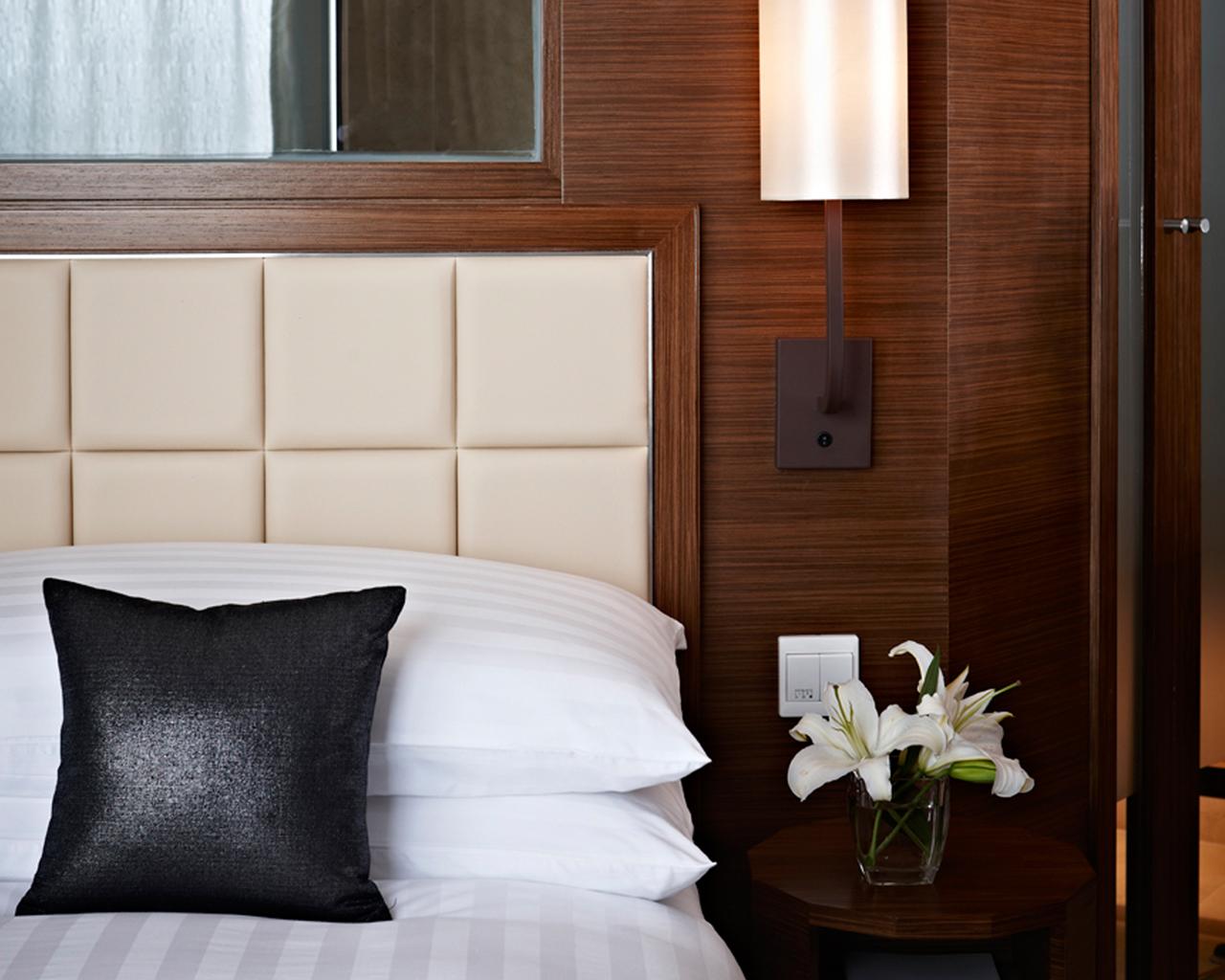Dorsett Kwun Tong, Hong Kong Hotel Екстериор снимка