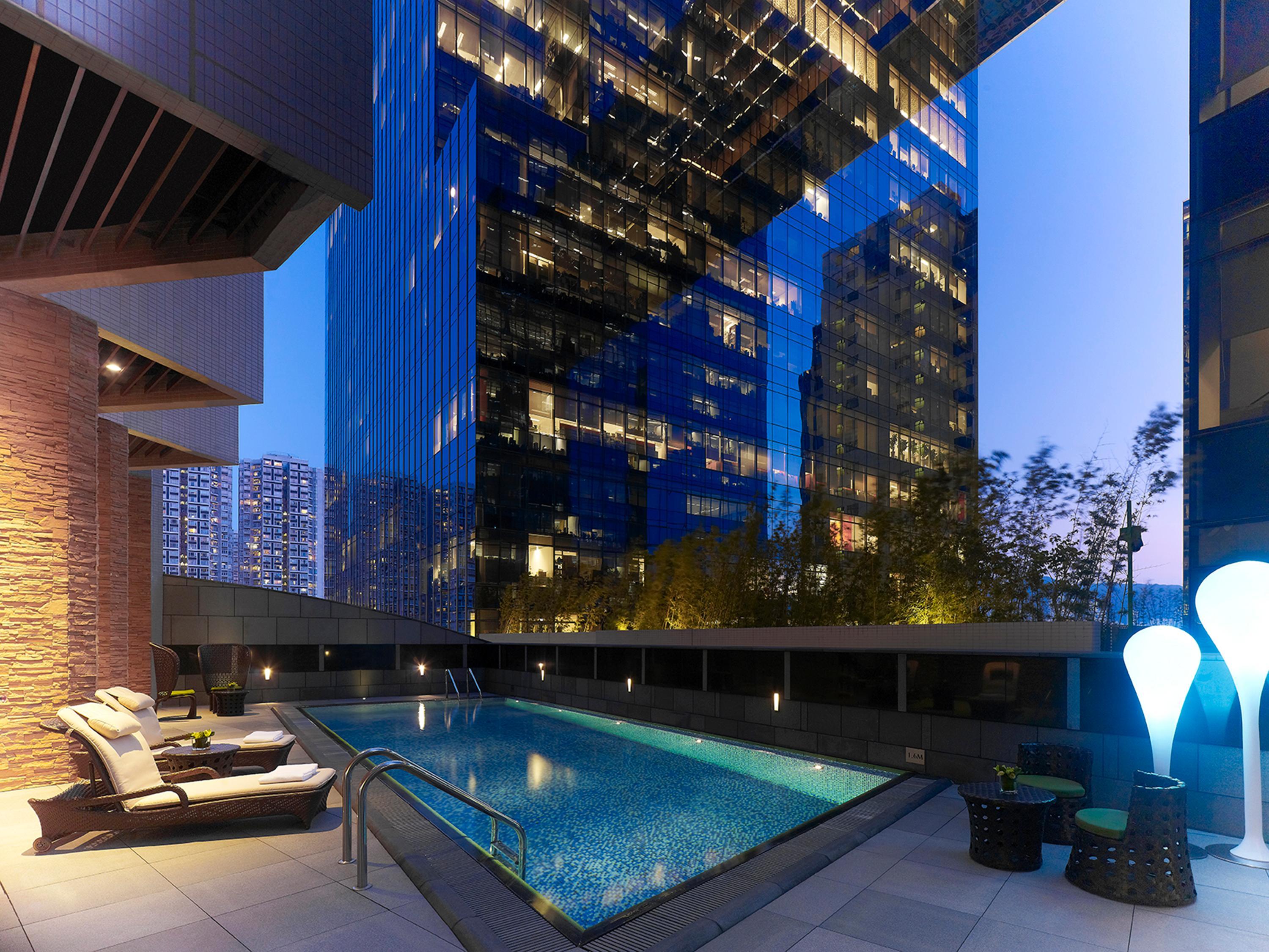 Dorsett Kwun Tong, Hong Kong Hotel Екстериор снимка