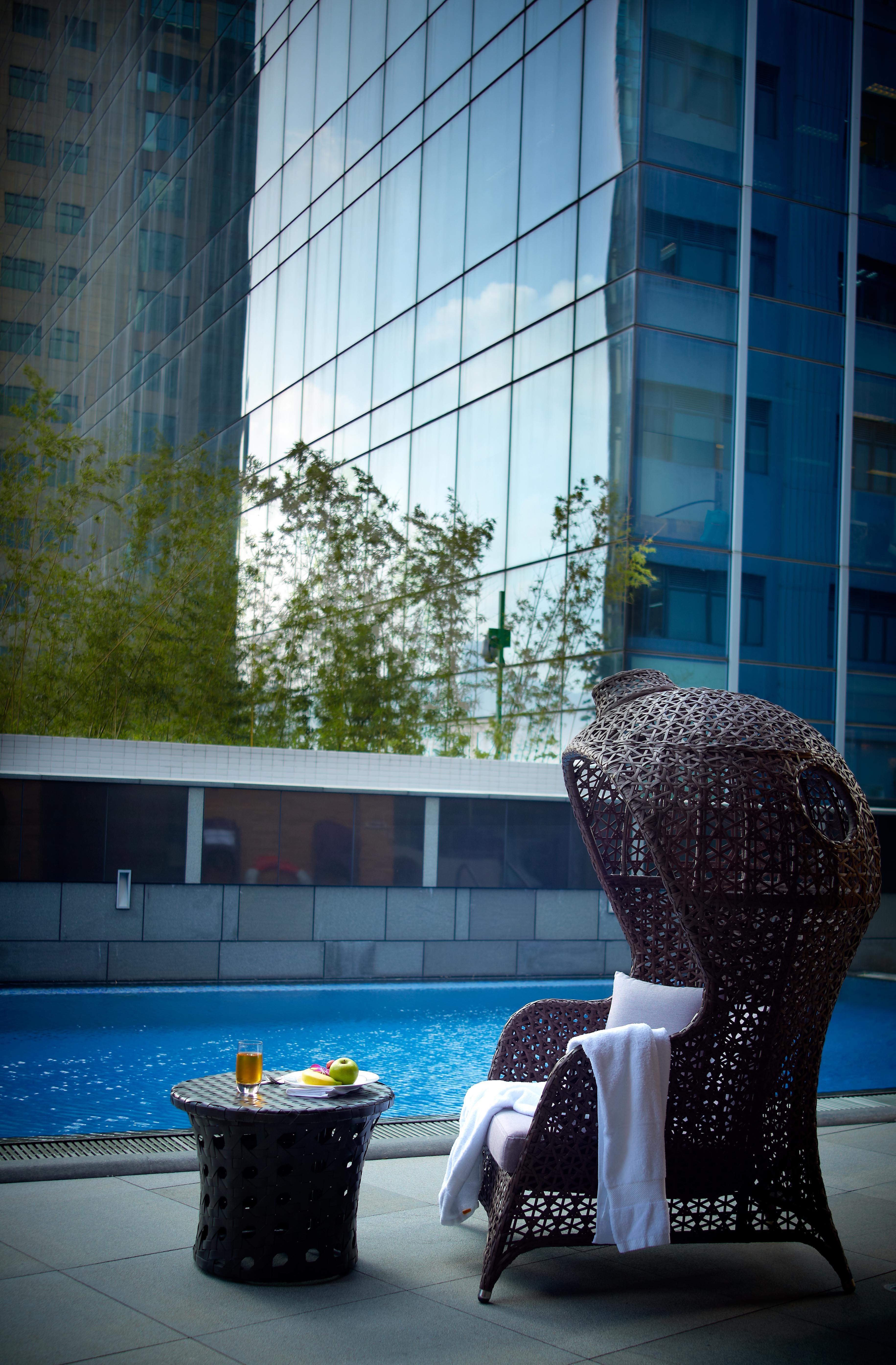 Dorsett Kwun Tong, Hong Kong Hotel Екстериор снимка