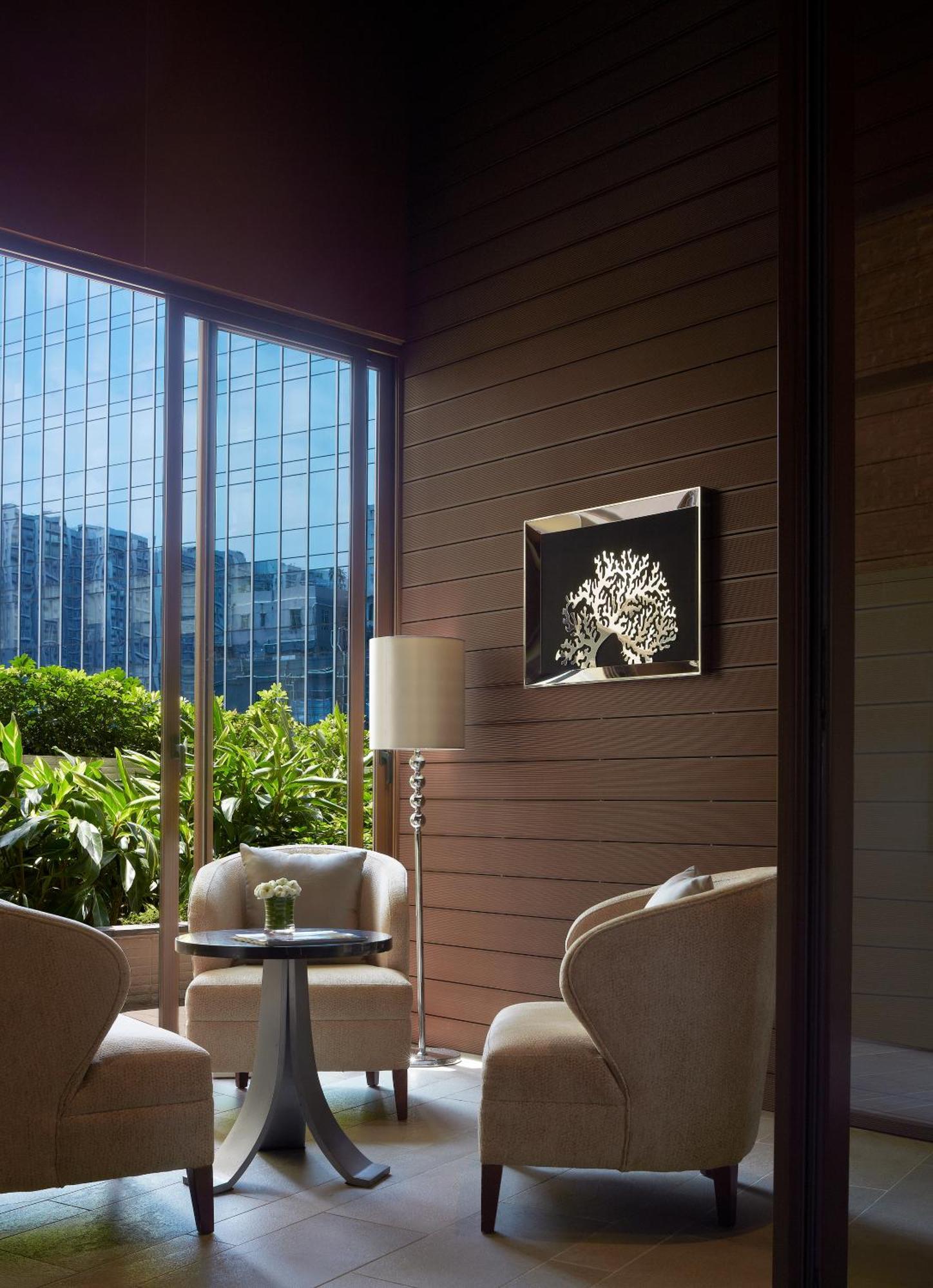 Dorsett Kwun Tong, Hong Kong Hotel Екстериор снимка